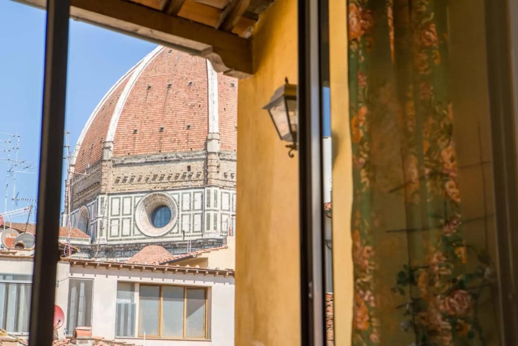 Typical Florentine Apartment - photo 4