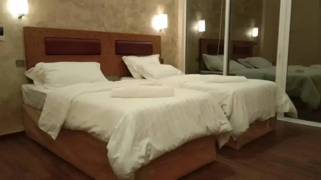 Leely Garden Valley Lodge Tambunan - photo 3