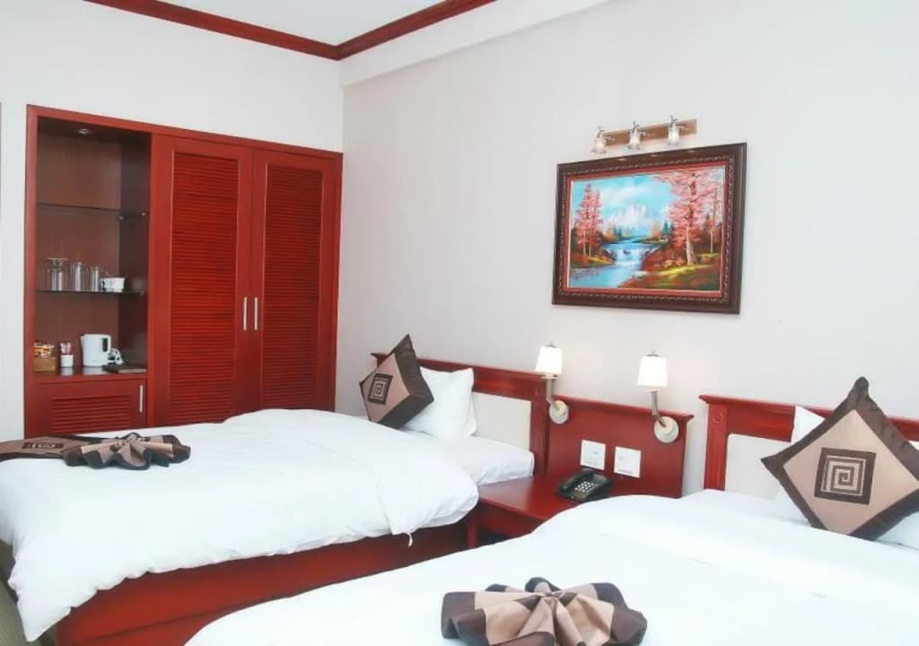 Hoa Nam Hotel - photo 6