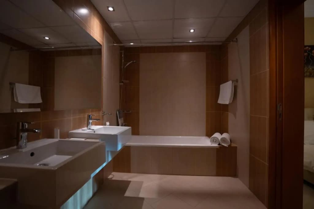 Al Liwan Residence - photo 33