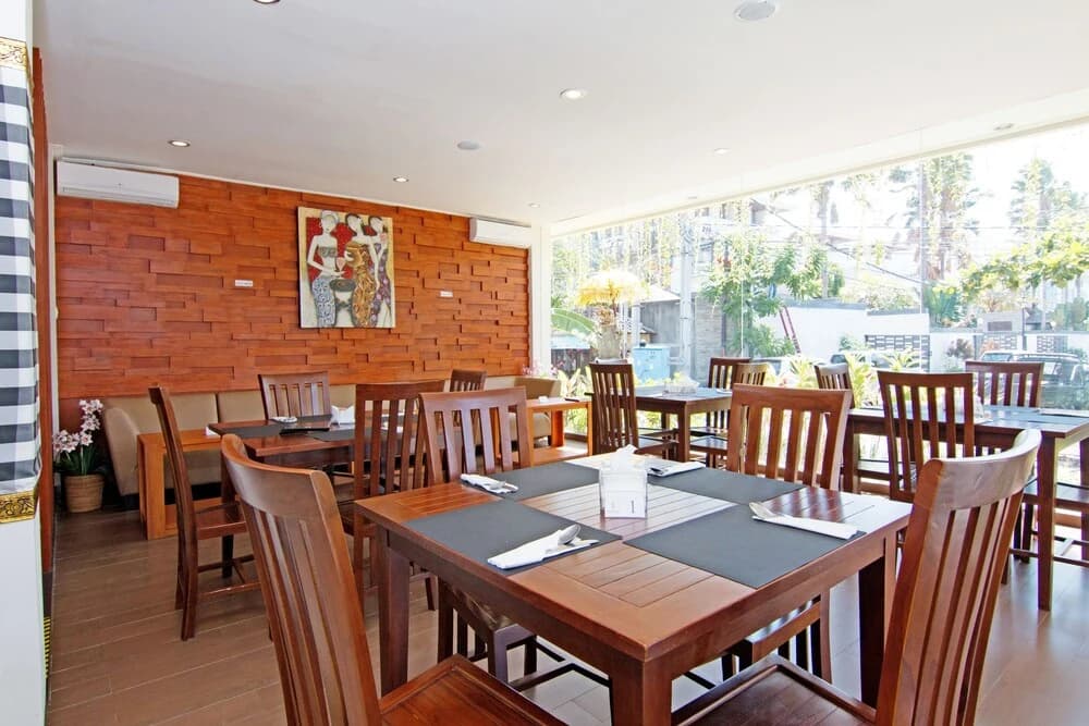 Seminyak Lagoon All Suites Hotel - photo 6