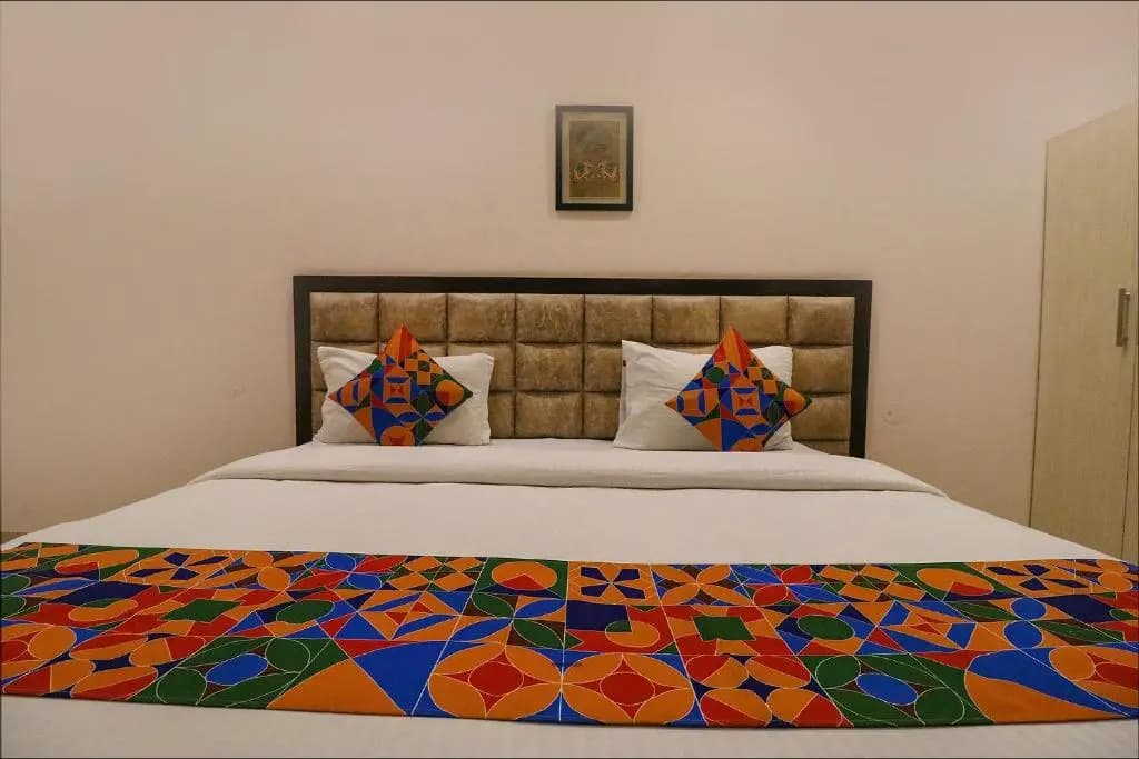 FabHotel Qotel Nirvana Suites - photo 2