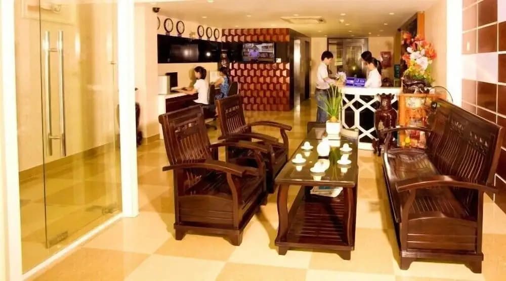 Ngoc Hong Hotel - photo 23