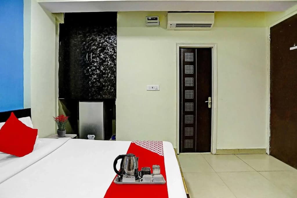 OYO Flagship 88302 Shyam Residency Near Lotus Temple - photo 12