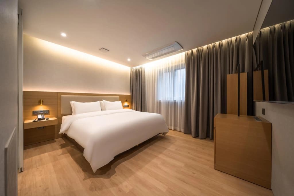 Comfort Inn Yeouido - photo 33
