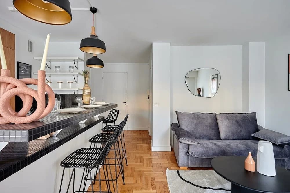 Apartment in the 16th Area Residential District - photo 9