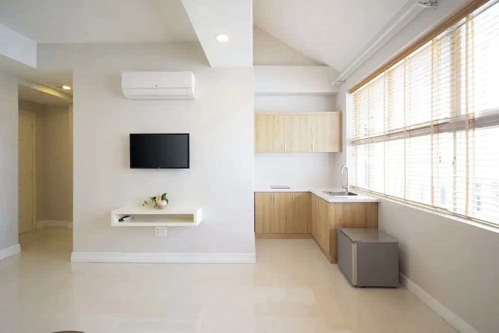 Bizu Hotel Ii - Phu My Hung District 7 - photo 14