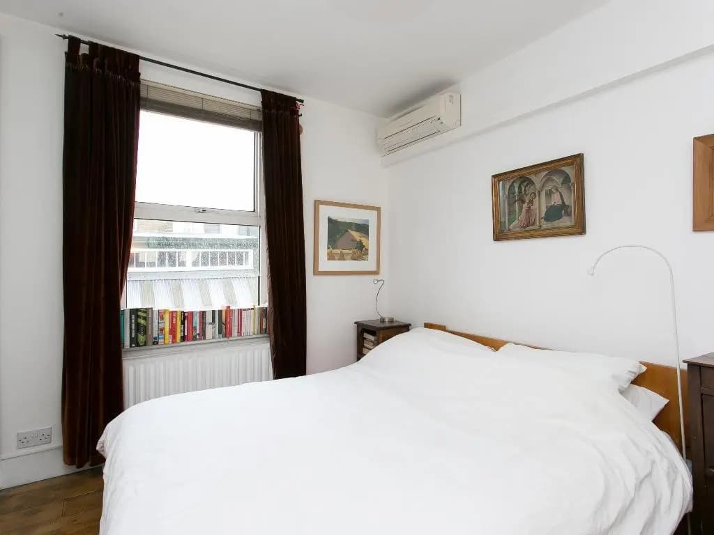 Veeve  3 Bed House On Studland Street Hammersmith - photo 1