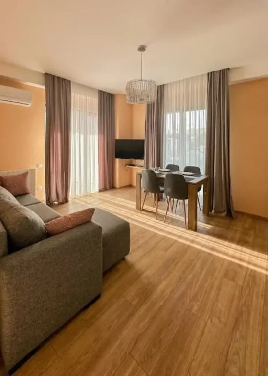Hilton Apartment - photo 3