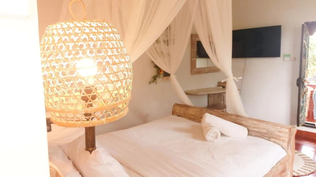 Danaya's Cottage and Studio - photo 5