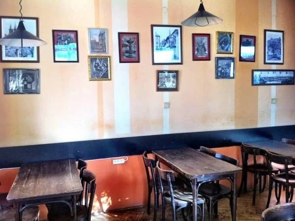 Travellers Hostel - photo 15