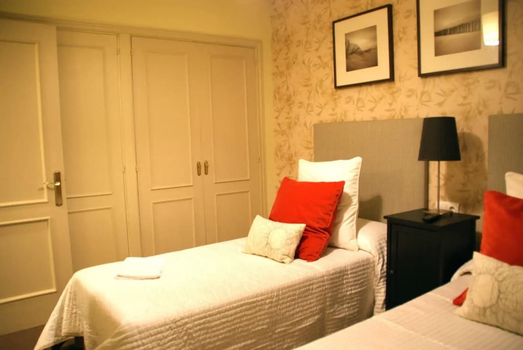 Apartamentos Madrid - photo 2