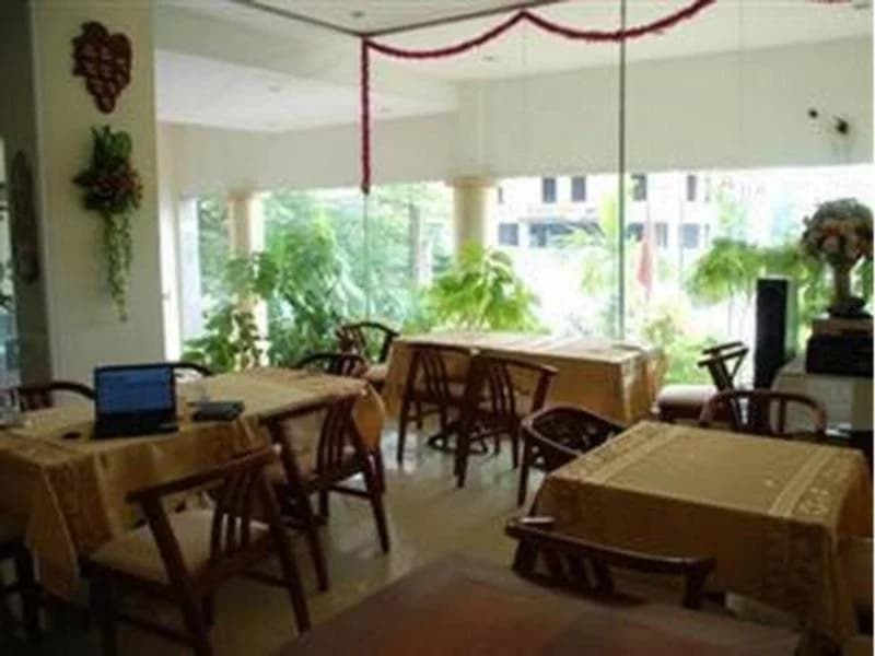 Vinh Khanh Hotel - photo 10