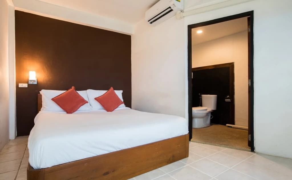 Peng Jai Hotel - photo 2