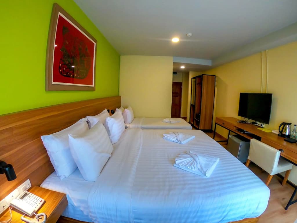 Siri Oriental Bangkok Hotel - photo 5