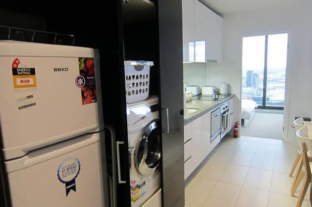 C3CBD Melbourne Apartment - photo 18