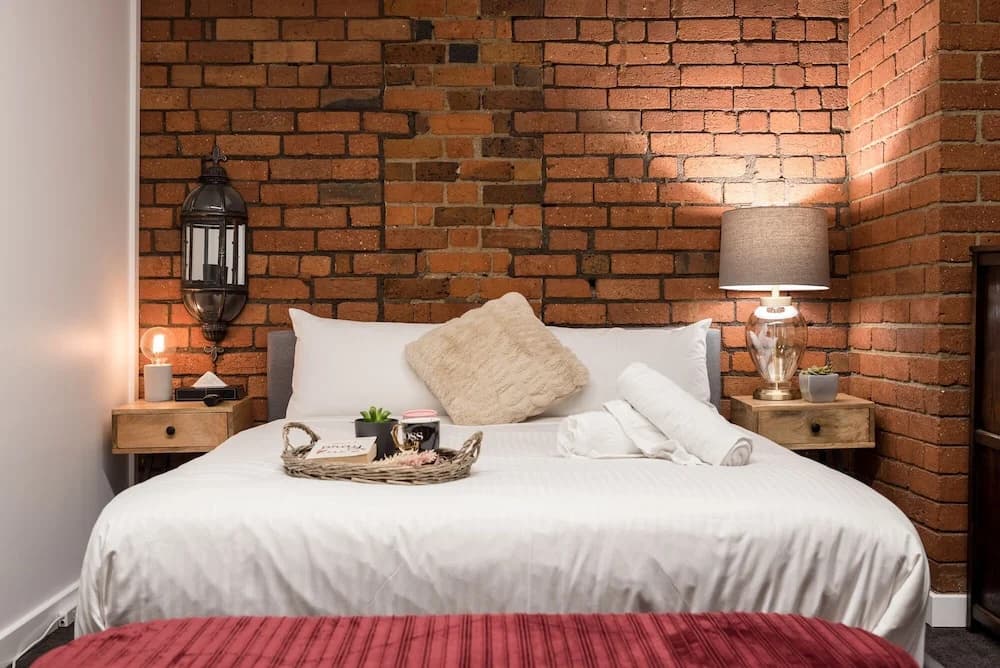 StayCentral - Heritage Warehouse Retreat - photo 4