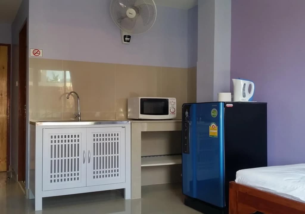 Patumnak Beach Guesthouse - photo 25