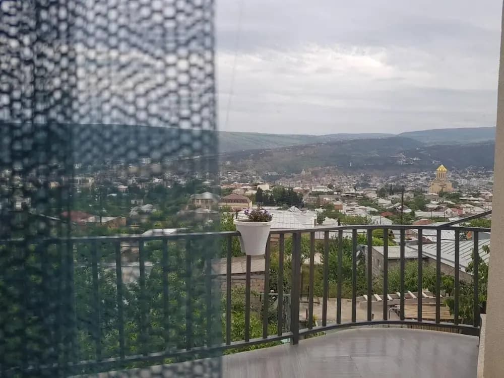 Upstairs Hotel Tbilisi - photo 7