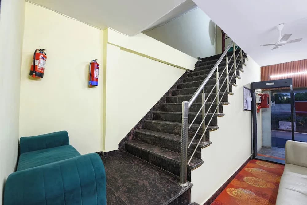 Hotel Royal Residency - photo 6