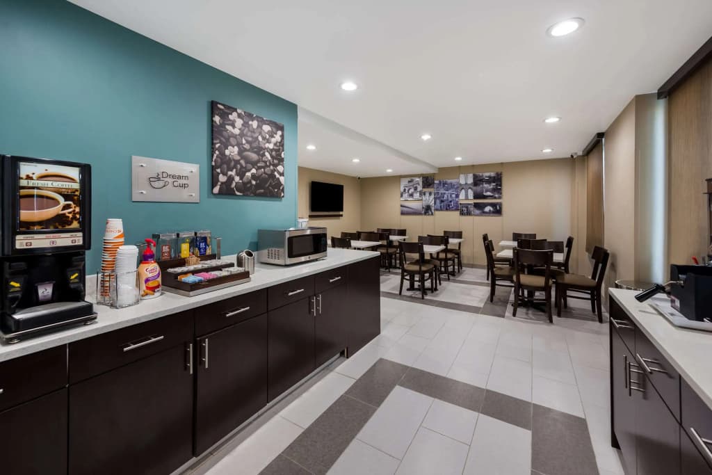 Sleep Inn Brooklyn - Sheepshead Bay - photo 16