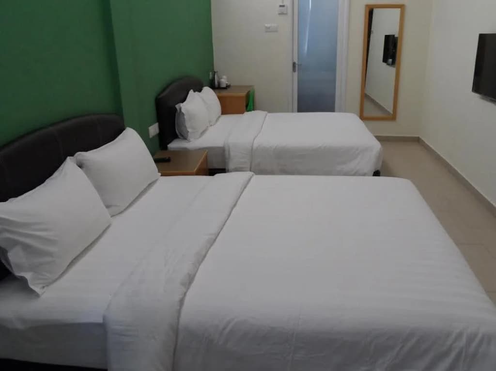 Grand Court Inn Sungai Besar - photo 1