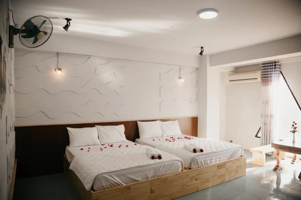 Olympus Hotel - photo 4