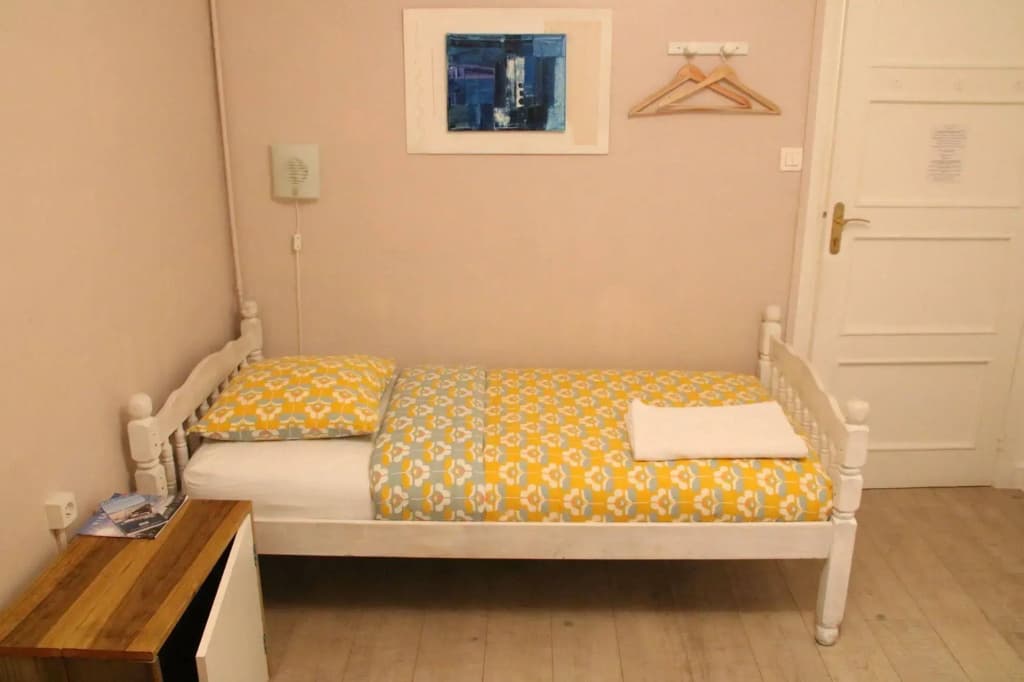 Five Bedrooms Seaview House, Old Town - photo 4