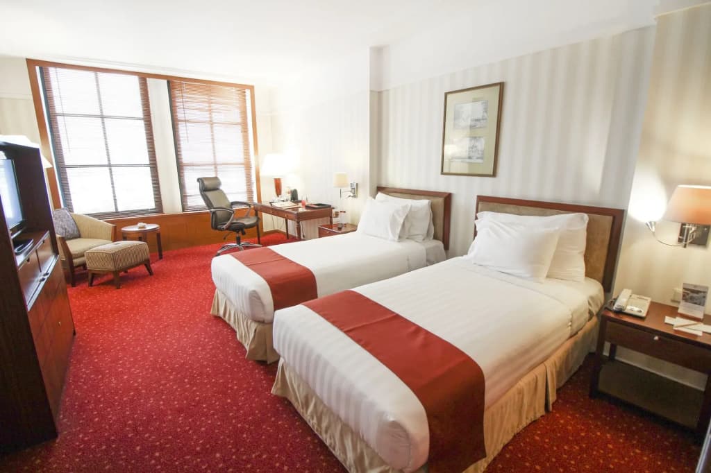 REDTOP Hotel & Convention Center - photo 7