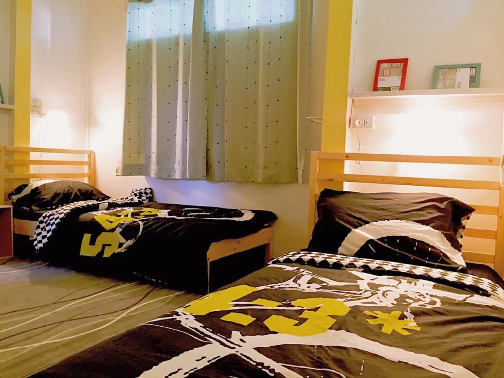 Hush Hush Cabiner Hostel - photo 2