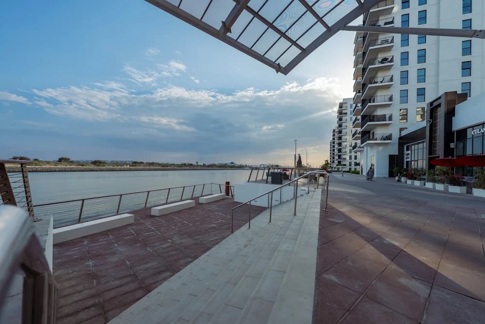 Maison Privee - Exquisite Apt on Yas Island cls to ALL attractions - photo 10
