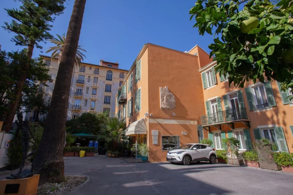 Hotel Oasis - photo 18