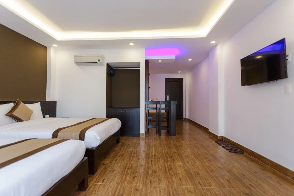 Blue Ocean Beachside Hotel Danang - photo 4