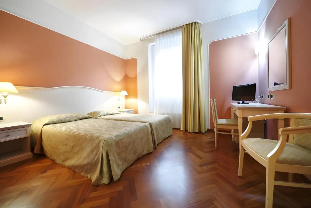 Terminal Hotel - photo 14