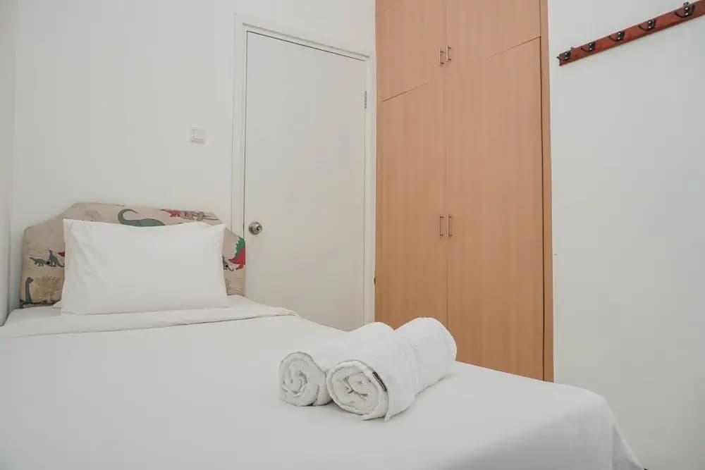 Fully Furnished with Comfortable 2BR Grand Palace Kemayoran Apartment - photo 6