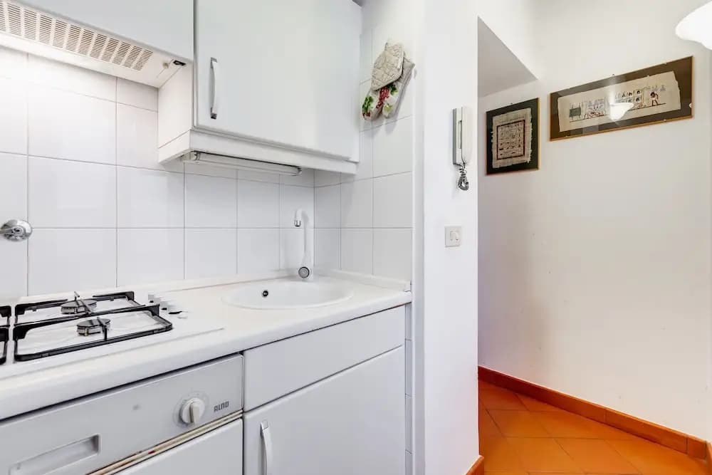 Wonderful Apartment near Trevi Fountain - photo 13