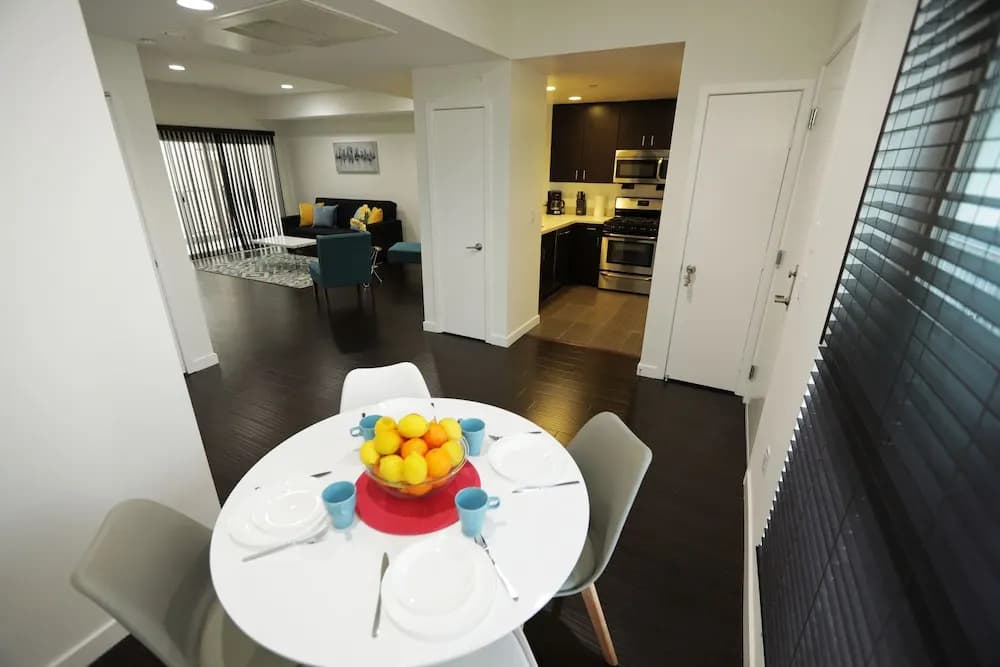 Executive Suites - photo 10