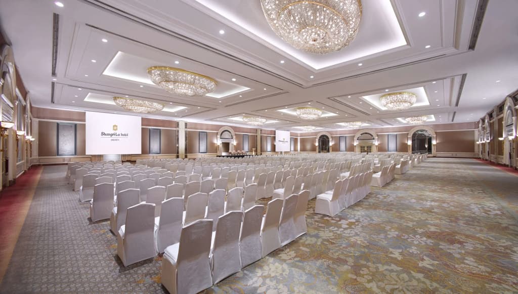 Shangri-La Jakarta Hotel - photo 13