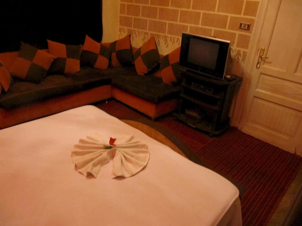 City Plaza Hostel - photo 6