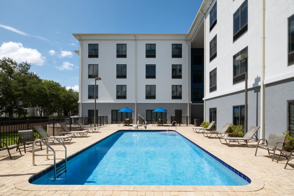 Holiday Inn Express & Suites Orlando East - UCF Area by IHG - photo 49