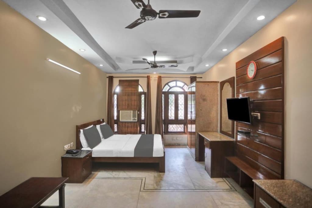 Hotel OM Plaza - photo 17