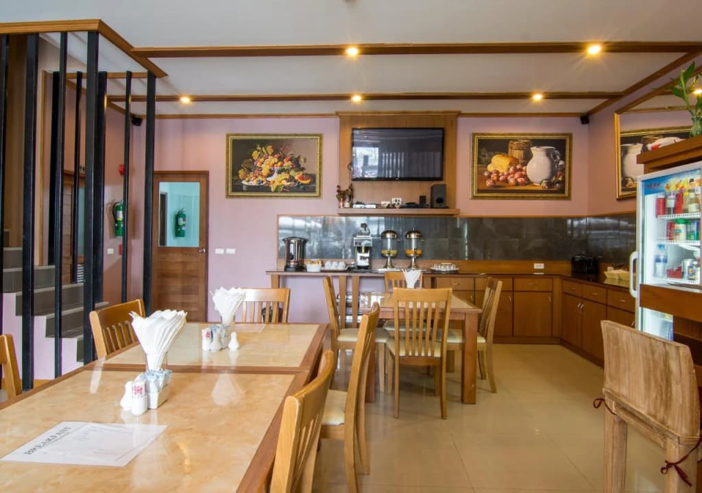 Alexander Hotel Patong - photo 13