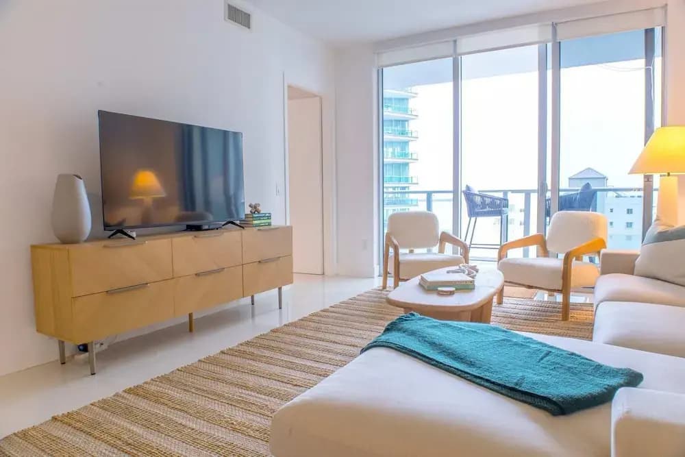 Brickell House Dreams - Luxury Stay and Amenities - photo 5