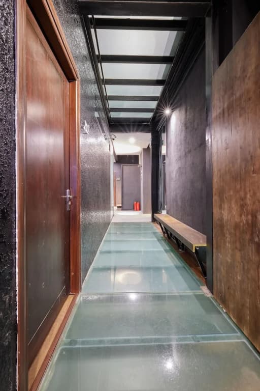 The Garden Capsule Hotel - photo 13