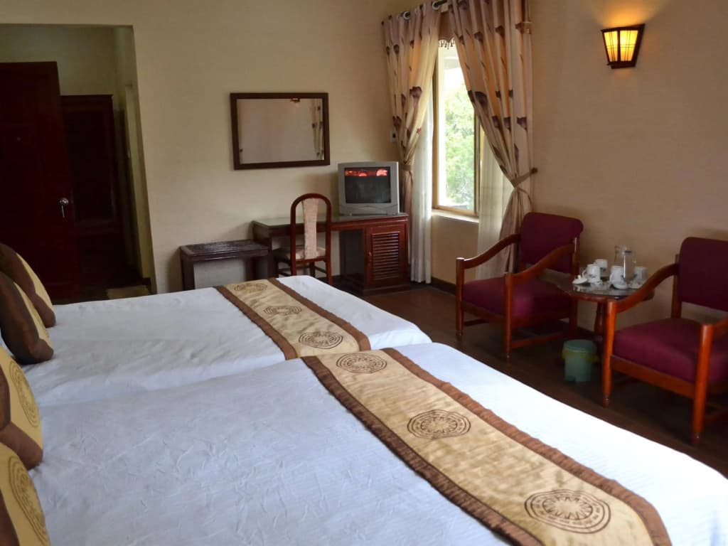 Van Ly Hotel - photo 4