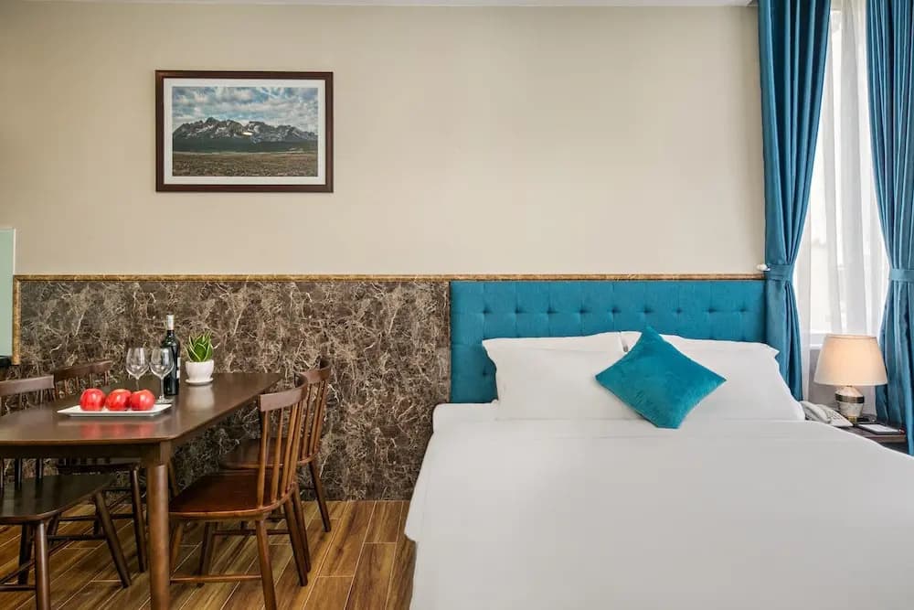 Celina Hotel & Apartment - photo 6