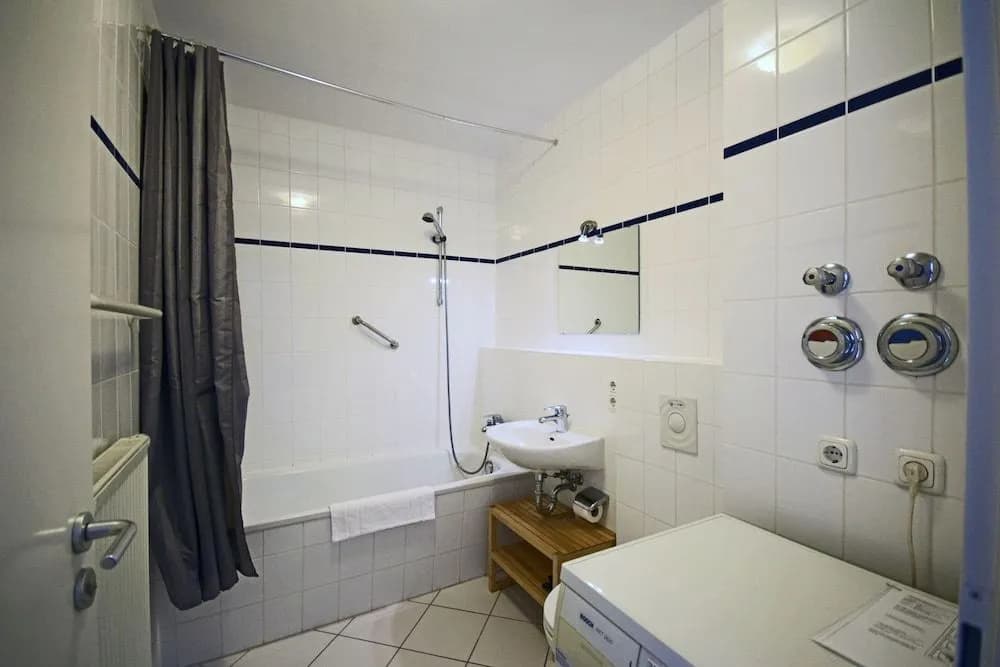 Parkview Apartments - photo 9