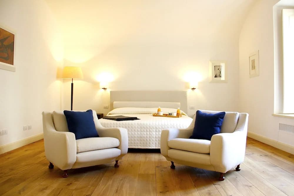 Leonardo's Apartments - photo 6