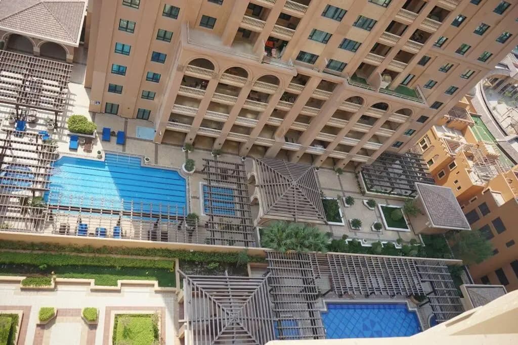 Lovely Apartment in The Pearl Qatar Unit 1304 - photo 1