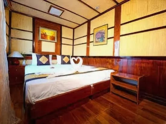Imperial Junk Halong - photo 5